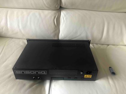 Ensoniq-Mirage rack with Gotek